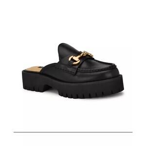 Nine West Duntal Loafer Mules Black Lug Sole Gold Chain Womens 9